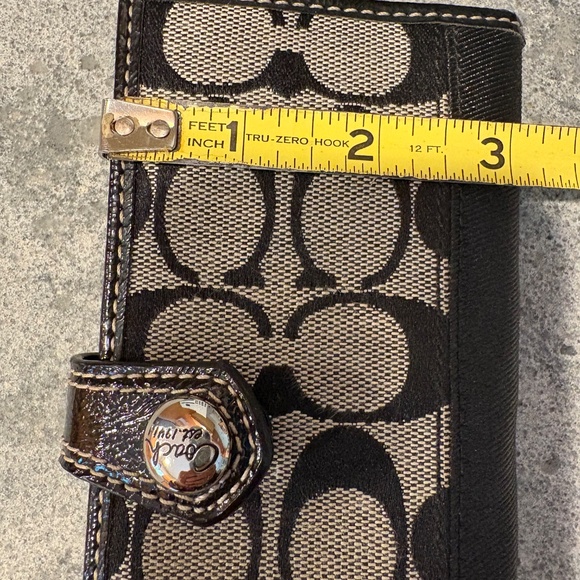 Coach Signature C Canvas Crossbody and matching wallet - Picture 16 of 16